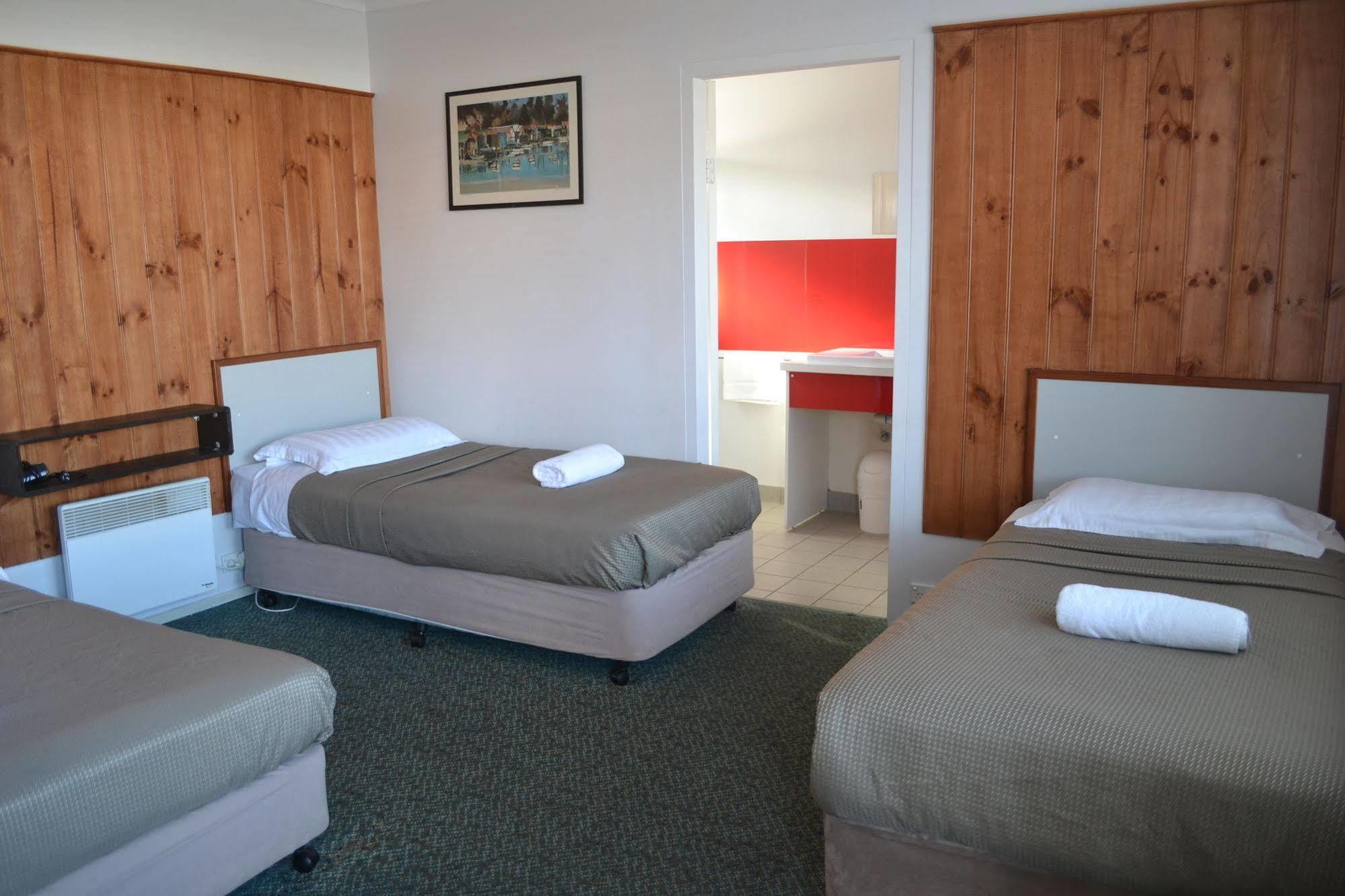 Hobart Tower Motel Екстер'єр фото