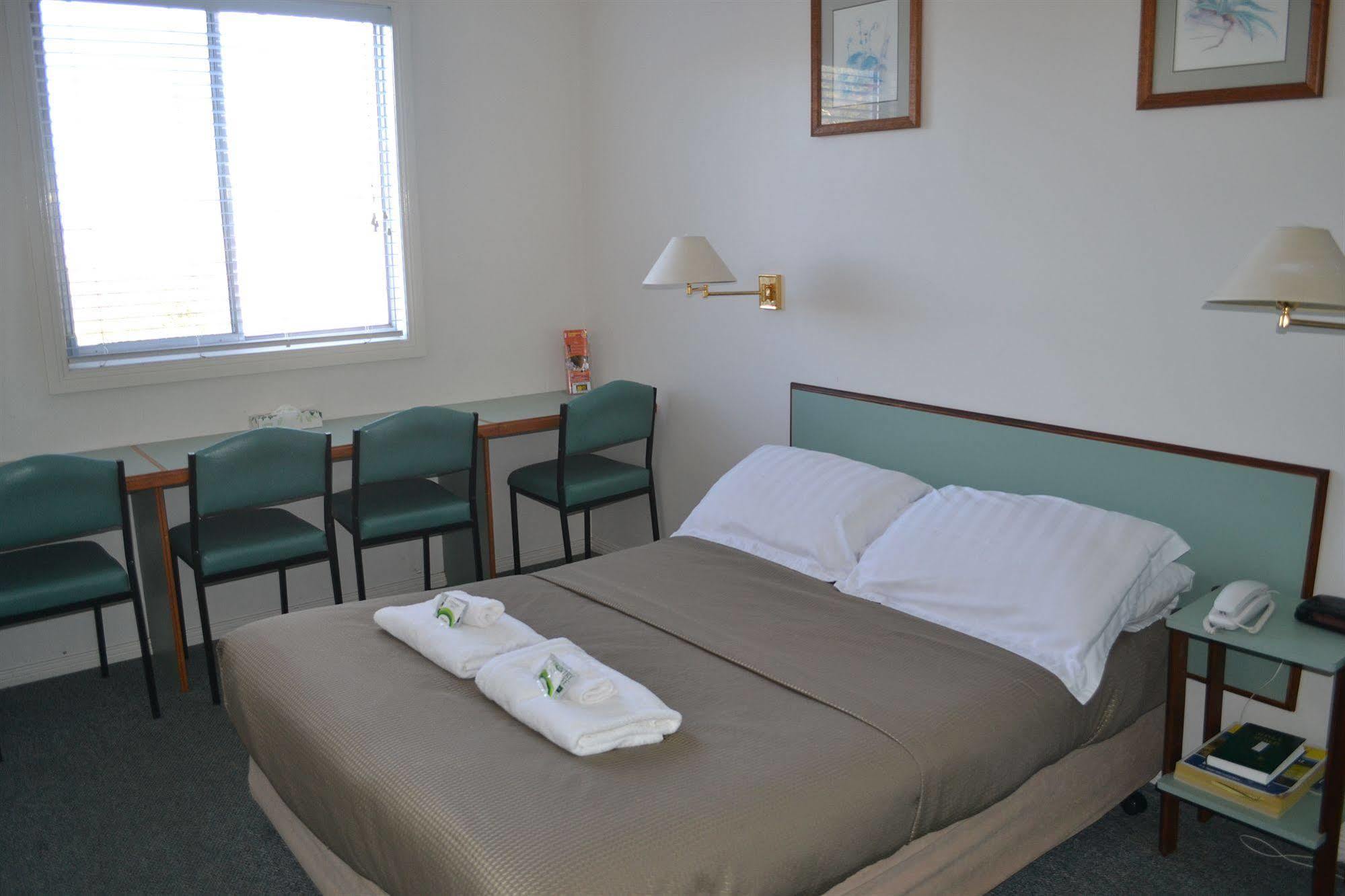 Hobart Tower Motel Екстер'єр фото
