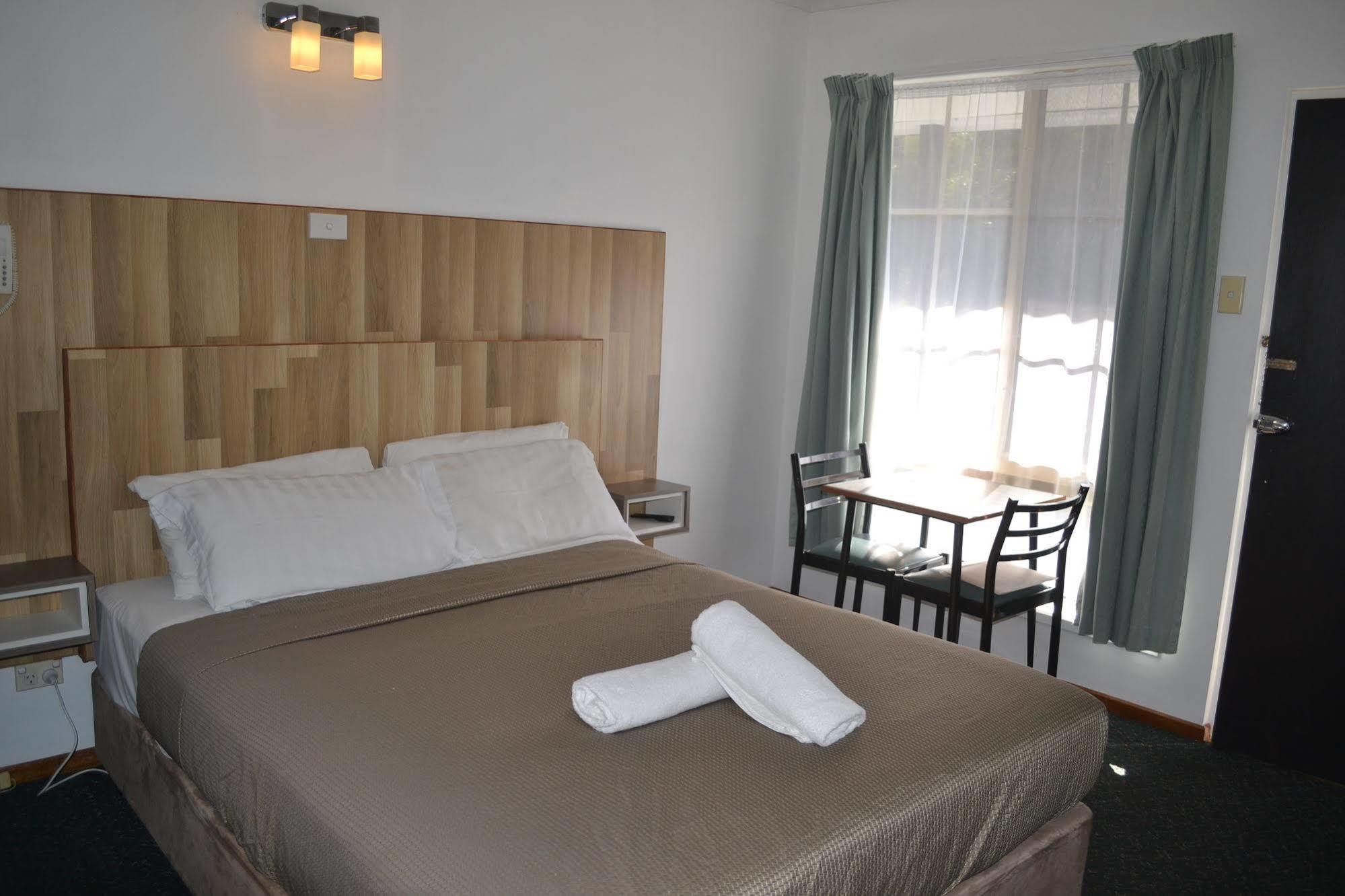 Hobart Tower Motel Екстер'єр фото